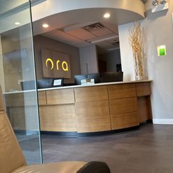 Ora - South Loop - Lobby/Waiting area