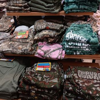 Zumiez - Shirts - Men's Clothing Near Me - Grapevine, Texas