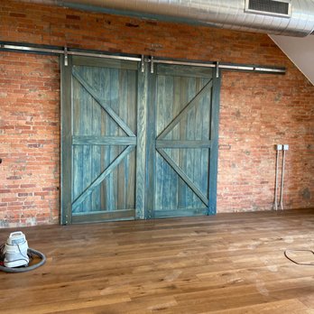 Greek’s Pizza - Pizza - 10 E Morgan St, Martinsville, IN - Restaurant