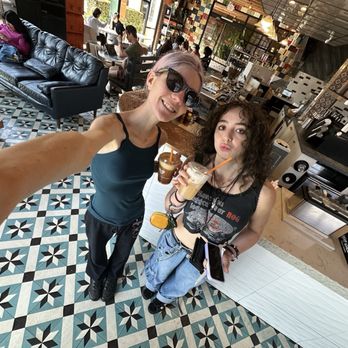 Dripp - friend - Coffee & Tea Near Me - Fullerton, California