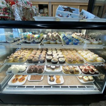 Mazzetti's Bakery - Cupcakes - Bakeries Near Me - Pacifica, California