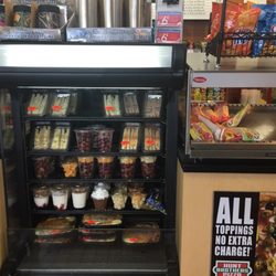 Bi-State Oil - Freshly made sandwiches, salads, fruit cups, and dessert cups