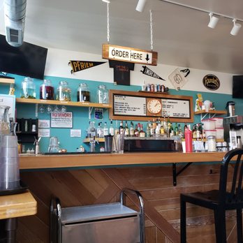 Off The Griddle - Bar - Vegan Near Me - Portland, Oregon