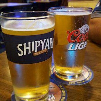 Bayside Lounge - Pizza Near Me - Fairhaven, Massachusetts