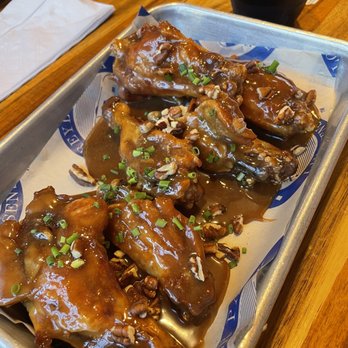 Treylor Park - PB&J wings - Diners Near Me - Savannah, Georgia