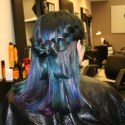 Salon Gossip
