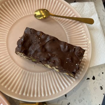 Rania's Cakes - a piece of cake on a plate - Custom Cakes Near Me - Mississauga, Ontario Rania's Cakes - a piece of cake on a plate - Custom Cakes Near Me - Mississauga, Ontario