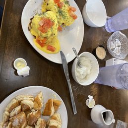 Crab Cake Benedict