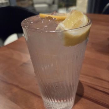 Bullet Train - Water with lemon - Breakfast & Brunch Near Me - Henderson, Nevada Bullet Train - Water with lemon - Breakfast & Brunch Near Me - Henderson, Nevada