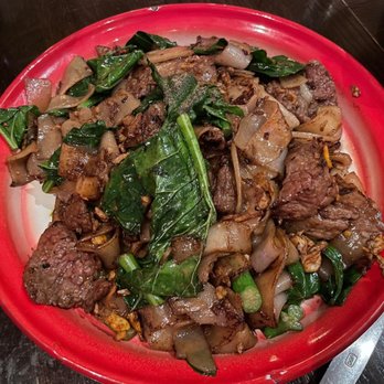 Rim Tanon - Pad See Ew - Thai Near Me - Houston, Texas Rim Tanon - Pad See Ew - Thai Near Me - Houston, Texas