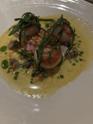 HYGGE Brasserie & Bar by null