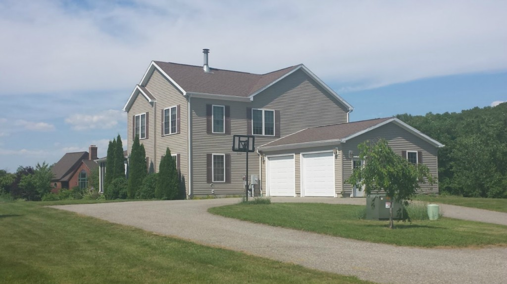 PINE KNOLL REAL ESTATE 24 Rte 171, Woodstock, Connecticut Real