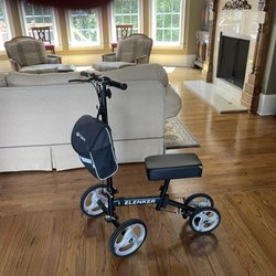Ankle & Foot Centers of America - My scooter that I rented from Dr. John Thompson's office.