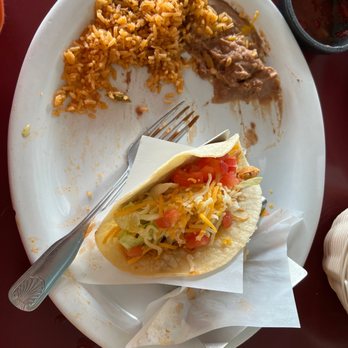El Tapatio Mexican Restaurant - chicken tacos - Mexican Near Me - Saint Helens, Oregon