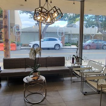 Humaniq - Chic lobby area. - Hair Salons Near Me - Menlo Park, California Humaniq - Chic lobby area. - Hair Salons Near Me - Menlo Park, California