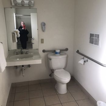 Bristlecone Motel - #19 Wheelchair bathroom - Hotels Near Me - Big Pine, California Bristlecone Motel - #19 Wheelchair bathroom - Hotels Near Me - Big Pine, California