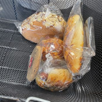 85°C Bakery Cafe-San Antonio - Bakeries Near Me - San Antonio, Texas 85°C Bakery Cafe-San Antonio - Bakeries Near Me - San Antonio, Texas