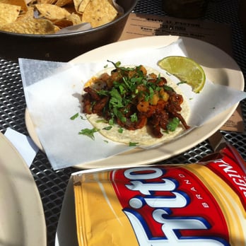 Big Star - Taco al pastor & walking taco - Mexican Near Me - Chicago, Illinois