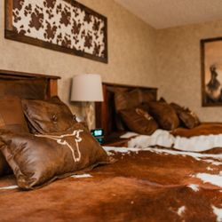 Lonesome Dove Lodge