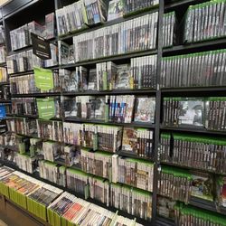 Book Off - Pearlridge Center - Games