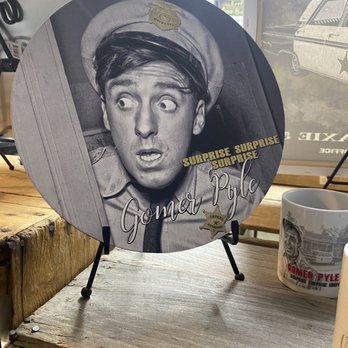 Wally's Service - Souvenir Shops Near Me - Mount Airy, North Carolina