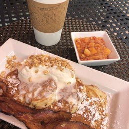 Peach cobbler pancakes