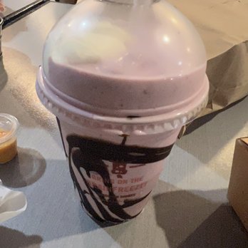 Good Stuff Eatery - Raspberry truffle shake - Burgers Near Me - Washington, DC, District of Columbia