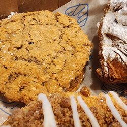 Black Market Bakers - Oatmeal cream pie and almond croissant, fire!