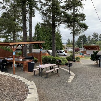 Gravity Haus Westport - Hotels Near Me - Westport, Washington