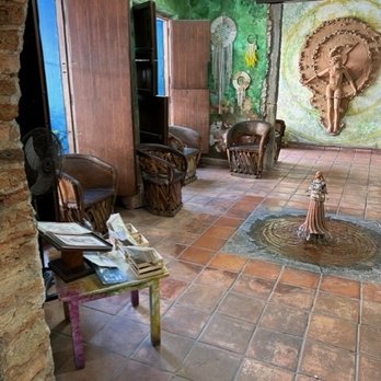 Nidart - Inside the gallery. Perfect for unique photo ops. - Art Galleries Near Me - Mazatlán, SIN