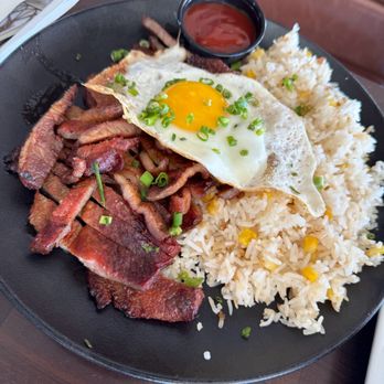 Ballast Point Brewing Long Beach - Tocilog (tosilog), garlicky marinated grilled pork with rice and egg - Breweries Near Me - Long Beach, California
