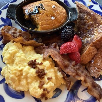 Tavola - Buffet breakfast with yummy Pumpkin Pancake bake- Happy Halloween! - Italian Near Me - Sea Island, Georgia Tavola - Buffet breakfast with yummy Pumpkin Pancake bake- Happy Halloween! - Italian Near Me - Sea Island, Georgia