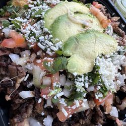 Maximo's Taquería - Carne asada nachos