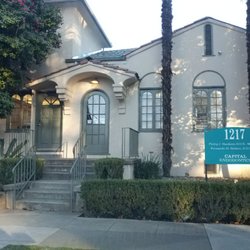 Fernando Solano, DDS - Front door with parking in front. :-)