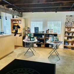 Woodlawn Manor - Inside the visitor center