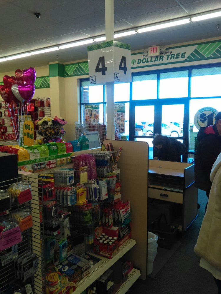 DOLLAR TREE Updated September 2024 12 Reviews 11551 Fountains Dr
