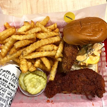 Dave's Hot Chicken - Slider/Tender Meal - Chicken Shop Near Me - Missouri City, Texas Dave's Hot Chicken - Slider/Tender Meal - Chicken Shop Near Me - Missouri City, Texas
