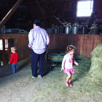 Historic Wagner Farm - Farmers Market Near Me - Glenview, Illinois