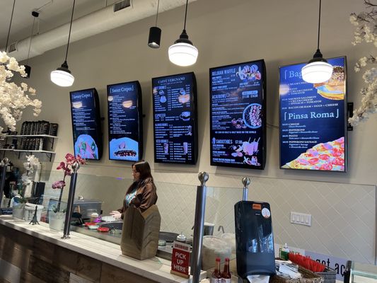 Olala Crepes and Sweets by null