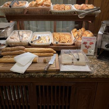Café Imperial - Breakfast buffet - Czech Near Me - Prague, Puerto Rico Café Imperial - Breakfast buffet - Czech Near Me - Prague, Puerto Rico