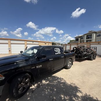 X Rolling Rubber - load of tires in - Roadside Assistance Near Me - Austin, Texas X Rolling Rubber - load of tires in - Roadside Assistance Near Me - Austin, Texas
