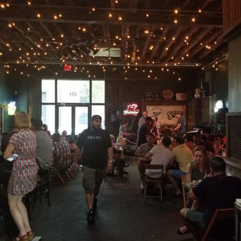 Hometown Bar-B-Que - Live music on weekends! - Barbeque Near Me - Brooklyn, New York