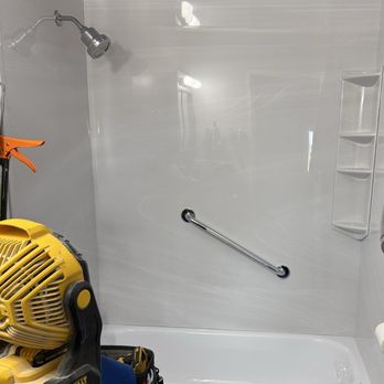 Bath Fitter - General Contractors Near Me - Mokena, Illinois Bath Fitter - General Contractors Near Me - Mokena, Illinois