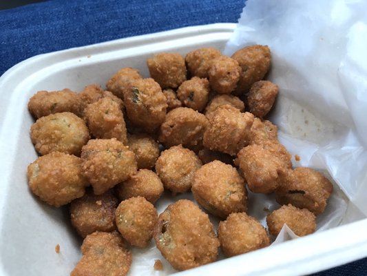 Gus's World Famous Fried Chicken by null