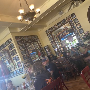 Mom's Restaurant - Breakfast & Brunch Near Me - Chico, California Mom's Restaurant - Breakfast & Brunch Near Me - Chico, California