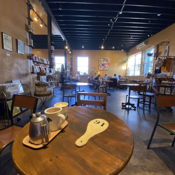 Iconik Coffee Roasters, Lupe - Inside the cafe - Coffee Roasteries Near Me - Santa Fe, New Mexico