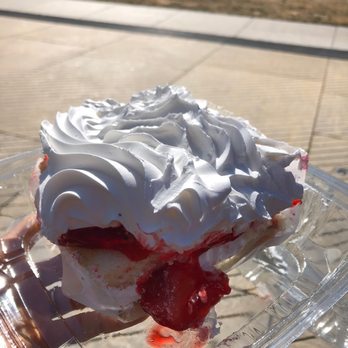 Bova's Bakery - Bakeries Near Me - Boston, Massachusetts