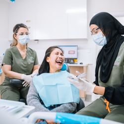Dr Raymond Platon and Associates - Dentist Wetherill Park