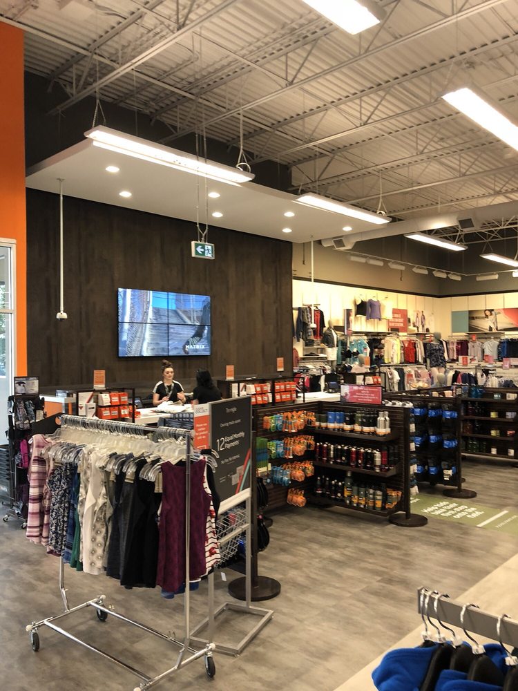 MARK’S Updated July 2024 13 Photos 4889 130th Avenue SE, Calgary