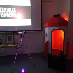 Astronomiepark Hamburger Sternwarte - Flexibles Flimmern im Keller